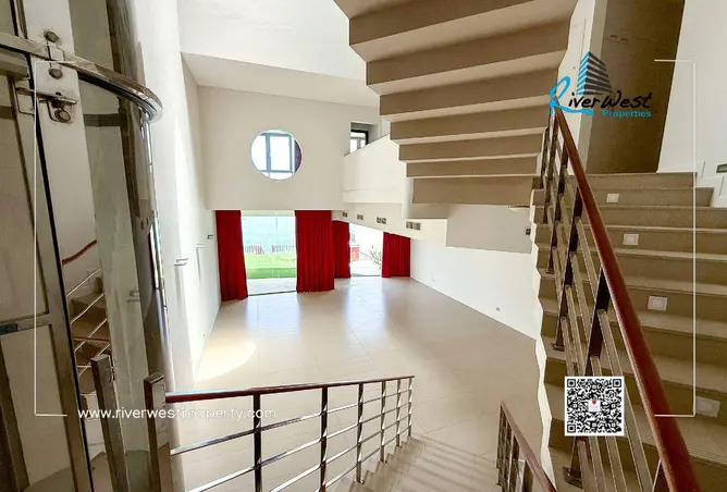 53682972 - Property Image 2