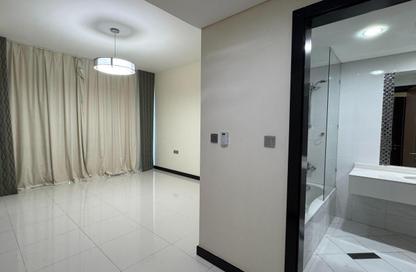 Apartment - 3 Bedrooms - 4 Bathrooms for rent in Al Juffair - Capital Governorate Apartment - 3 Bedrooms - 4 Bathrooms for rent in Al Juffair - Capital Governorate