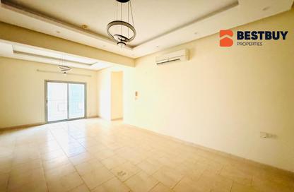 Apartment - 3 Bedrooms - 2 Bathrooms for rent in Busaiteen - Muharraq Governorate Apartment - 3 Bedrooms - 2 Bathrooms for rent in Busaiteen - Muharraq Governorate