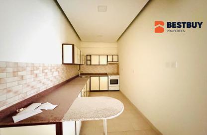 Apartment - 3 Bedrooms - 2 Bathrooms for rent in Busaiteen - Muharraq Governorate Apartment - 3 Bedrooms - 2 Bathrooms for rent in Busaiteen - Muharraq Governorate