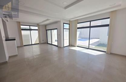 Villa - 4 Bedrooms - 4 Bathrooms for rent in Janabiya - Northern Governorate