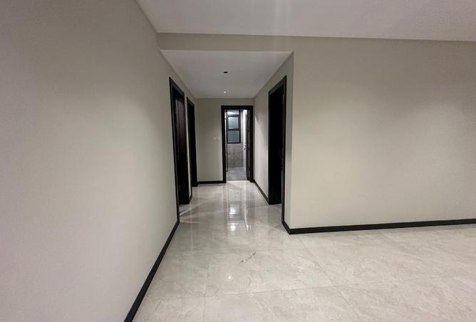 984309 - Property Image 2