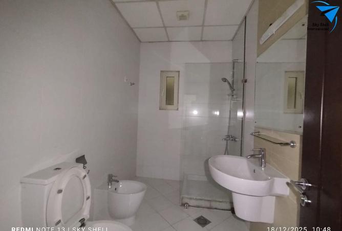 1000867 - Property Image 3