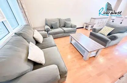 Apartment - 3 Bedrooms - 4 Bathrooms for rent in Abraj Al Lulu - Manama - Capital Governorate
