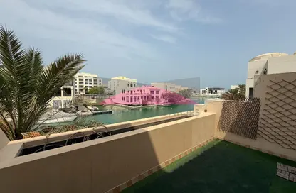 شقة - غرفة نوم - 2 حمامات للايجار في مدينة المرسى - أمواج - المحرق