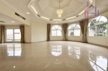 Villa - 4 Bedrooms - 4 Bathrooms for rent in Janabiya - Northern Governorate Villa - 4 Bedrooms - 4 Bathrooms for rent in Janabiya - Northern Governorate