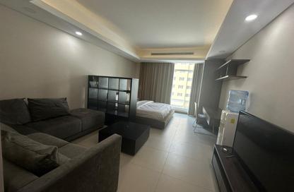 Apartment - Studio - 1 Bathroom for rent in Busaiteen - Muharraq Governorate