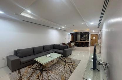 Apartment - 2 Bedrooms - 2 Bathrooms for rent in Al Juffair - Capital Governorate