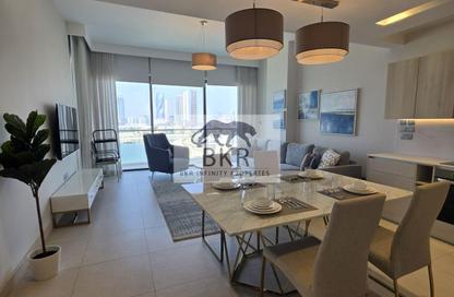 Apartment - 2 Bedrooms - 3 Bathrooms for rent in Reef Island - Capital Governorate