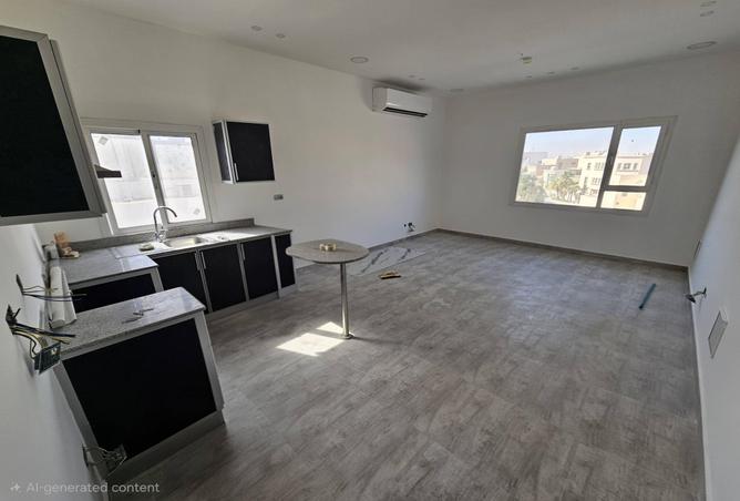 992489 - Property Image 3