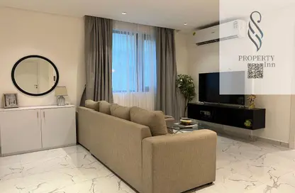 Apartment - 2 Bedrooms - 2 Bathrooms for rent in Seef - Capital Governorate