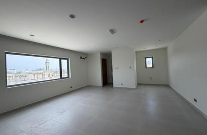 Office Space - Studio - 2 Bathrooms for rent in Tubli - Central Governorate
