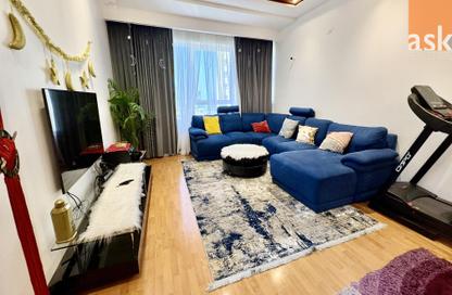 Apartment - 3 - 4 for sale in Sanabis - Manama - Capital Governorate