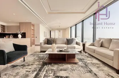 شقة - 3 غرف نوم - 4 حمامات للبيع في الحد - المحرق