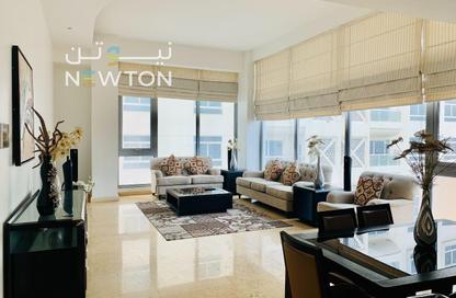 Apartment - 2 Bedrooms - 3 Bathrooms for rent in Al Juffair - Capital Governorate