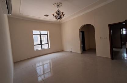 Apartment - 2 Bedrooms - 2 Bathrooms for rent in Janabiya - Northern Governorate
