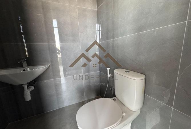 51931044 - Property Image 3