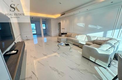 Apartment - 3 Bedrooms - 3 Bathrooms for rent in Reef Island - Capital Governorate Apartment - 3 Bedrooms - 3 Bathrooms for rent in Reef Island - Capital Governorate