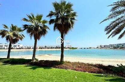 فيلا - 2 غرف نوم - 3 حمامات للايجار في جزيرة تالا - أمواج - المحرق