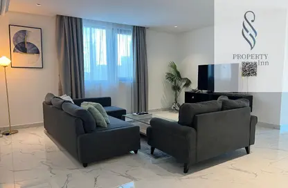 Apartment - 2 Bedrooms - 2 Bathrooms for rent in Seef - Capital Governorate