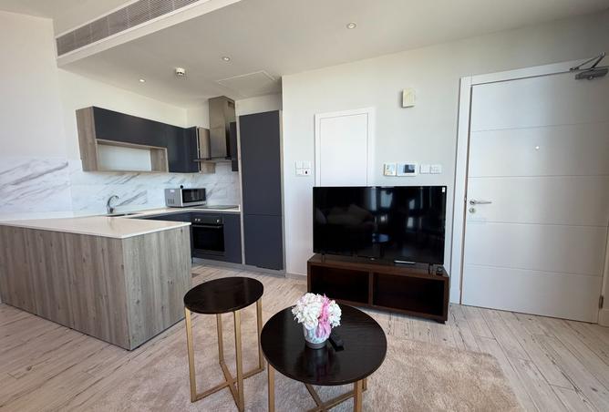 988598 - Property Image 3