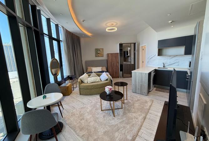 988598 - Property Main Image