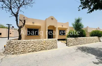 Villa - 3 Bedrooms - 3 Bathrooms for rent in Maqabah - Northern Governorate