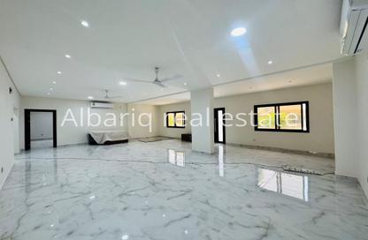 Villa - 3 - 3 for rent in Maqabah - Northern Governorate