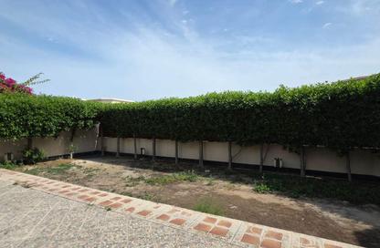 Villa - 4 Bedrooms - 5 Bathrooms for rent in Janabiya - Northern Governorate