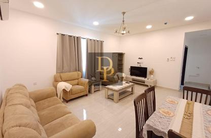 Apartment - 2 - 2 for rent in Al Burhama - Manama - Capital Governorate