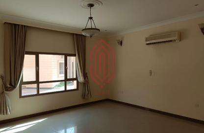 Villa - 3 Bedrooms - 4 Bathrooms for rent in Janabiya - Northern Governorate