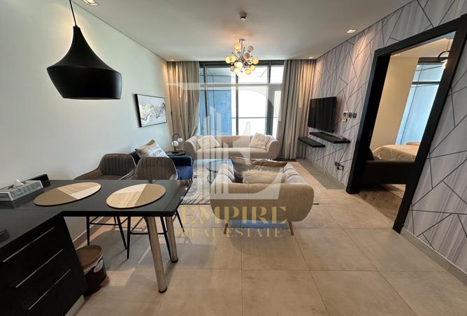 997542 - Property Image 2