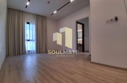 Apartment - 2 Bedrooms - 3 Bathrooms for rent in Mahooz - Manama - Capital Governorate
