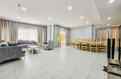Apartment - 2 - 3 for rent in Al Juffair - Capital Governorate