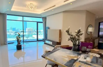 Apartment - 3 Bedrooms - 4 Bathrooms for rent in Sanabis - Manama - Capital Governorate