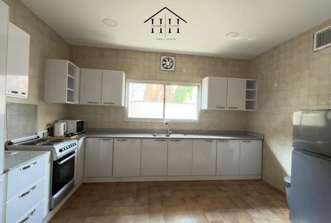 992595 - Property Image 3