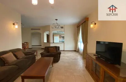 Apartment - 2 Bedrooms - 3 Bathrooms for rent in Sanabis - Manama - Capital Governorate