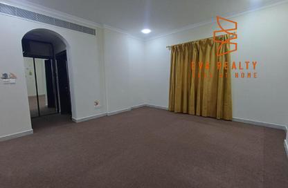 Apartment - 3 Bedrooms - 4 Bathrooms for rent in Seef - Capital Governorate