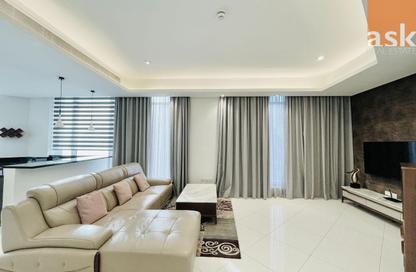 Apartment - 2 Bedrooms - 3 Bathrooms for rent in Al Juffair - Capital Governorate
