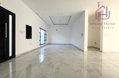 Villa - 4 Bedrooms - 5 Bathrooms for sale in Hamala - Northern Governorate