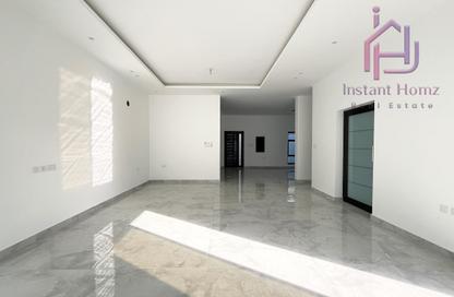 Villa - 4 Bedrooms - 5 Bathrooms for sale in Hamala - Northern Governorate