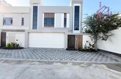 Villa - 4 Bedrooms - 5 Bathrooms for sale in Hamala - Northern Governorate