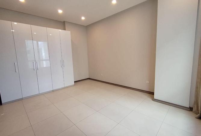 52489179 - صورة العقار 2