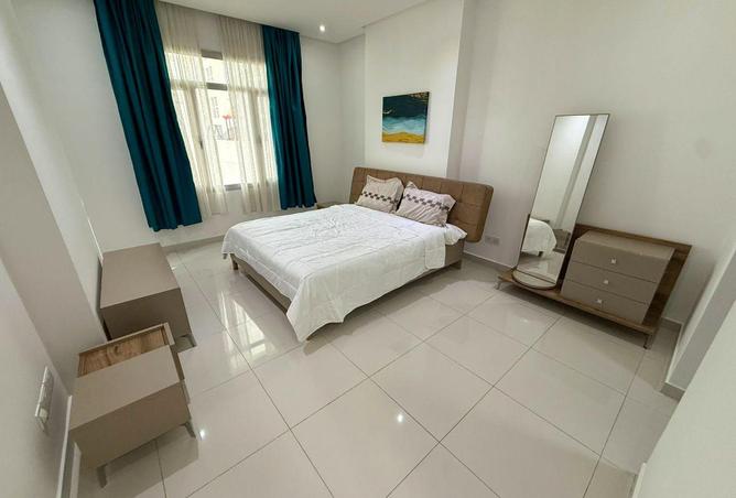 993061 - Property Image 2