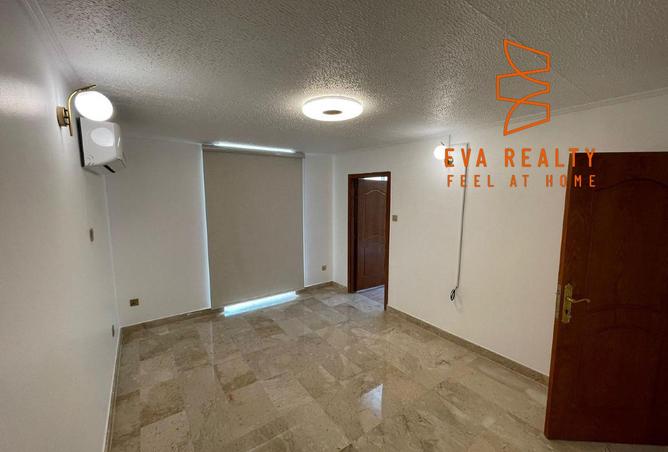 56921420 - Property Image 2