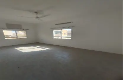 شقة - 3 غرف نوم - 2 حمامات للايجار في المحرق - المحرق