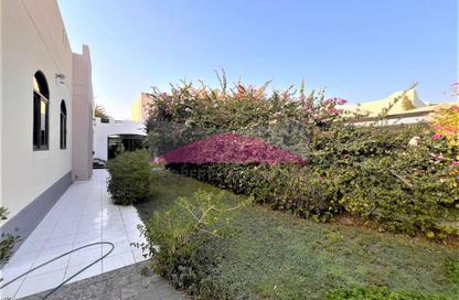 Villa - 3 - 4 for rent in Saar - Northern Governorate