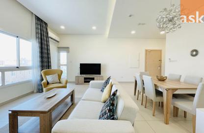 Apartment - 3 Bedrooms - 3 Bathrooms for rent in Al Juffair - Capital Governorate
