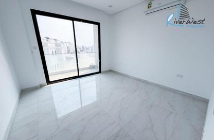 Apartment - 2 Bedrooms - 2 Bathrooms for rent in Bu Quwah - Northern Governorate