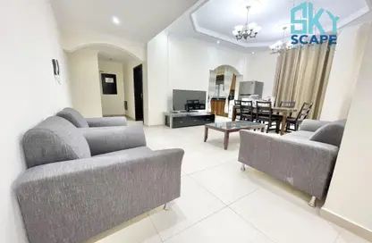 Apartment - 2 Bedrooms - 2 Bathrooms for rent in Sanabis - Manama - Capital Governorate